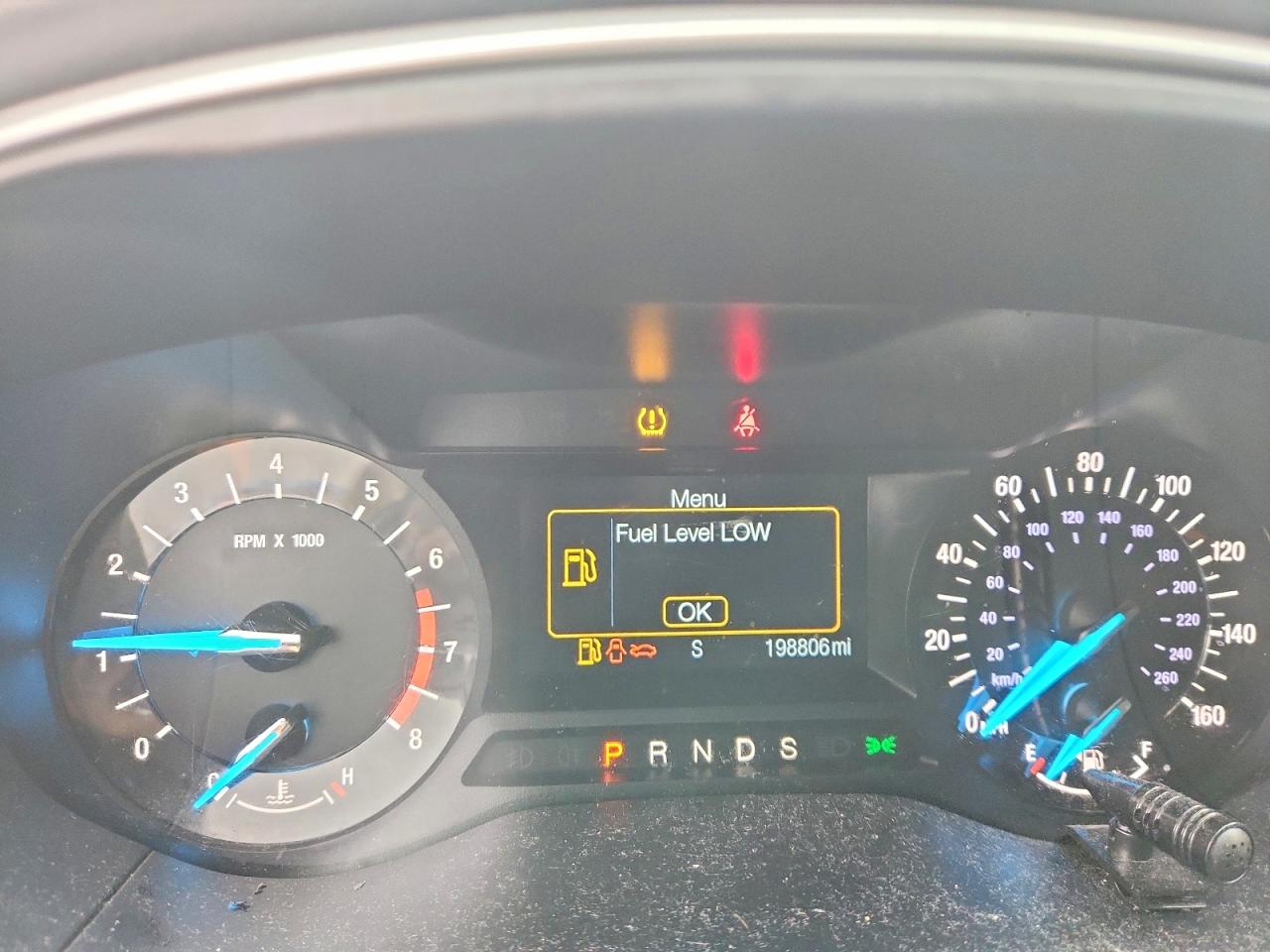 2014 FORD FUSION SE photo 9