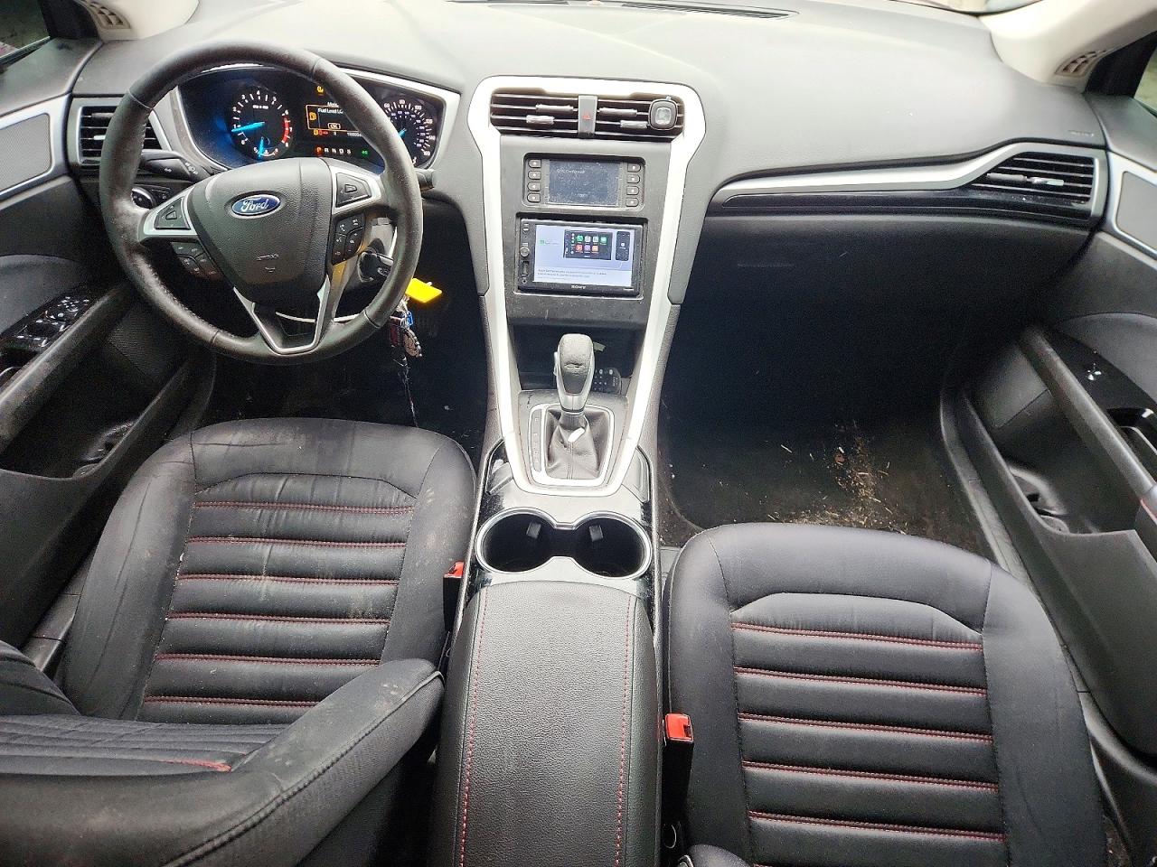 2014 FORD FUSION SE photo 8
