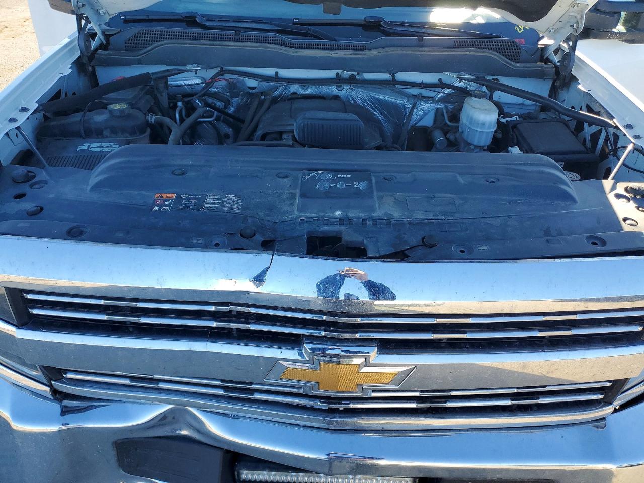 2018 CHEVROLET SILVERADO K3500 LT photo 11