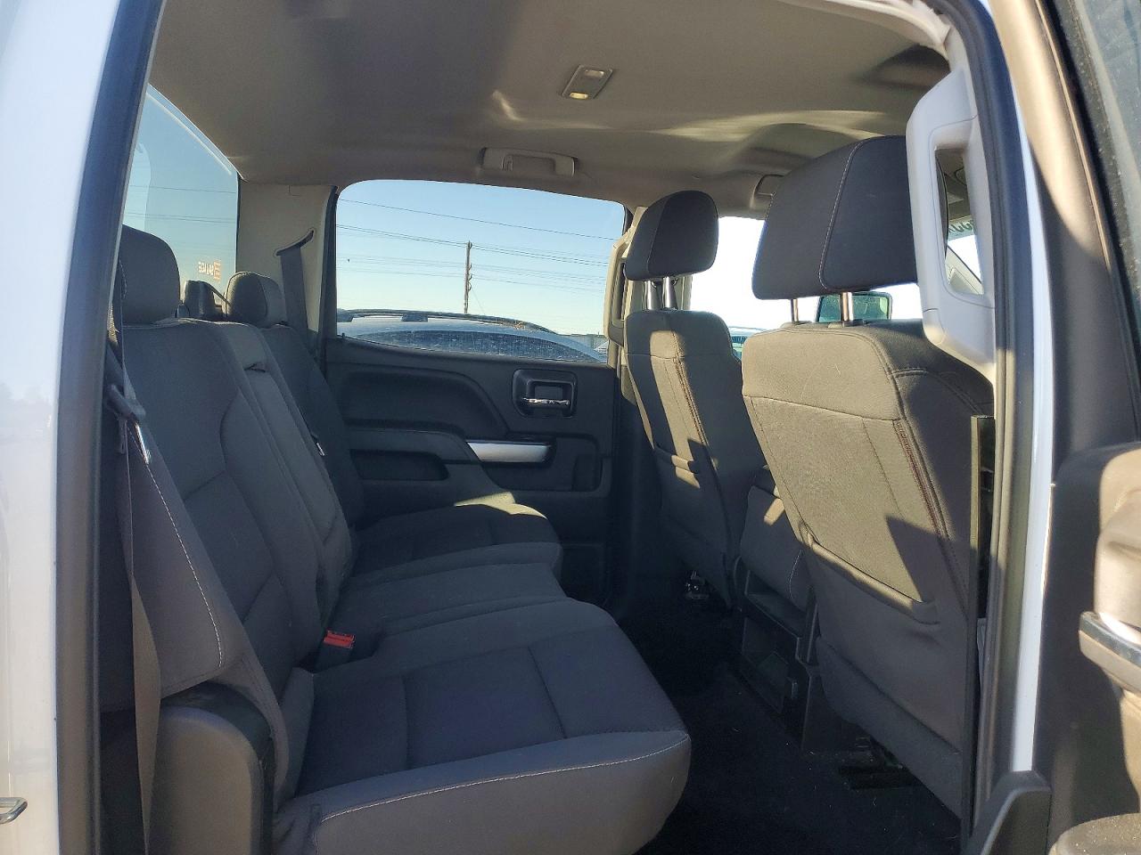 2018 CHEVROLET SILVERADO K3500 LT photo 10