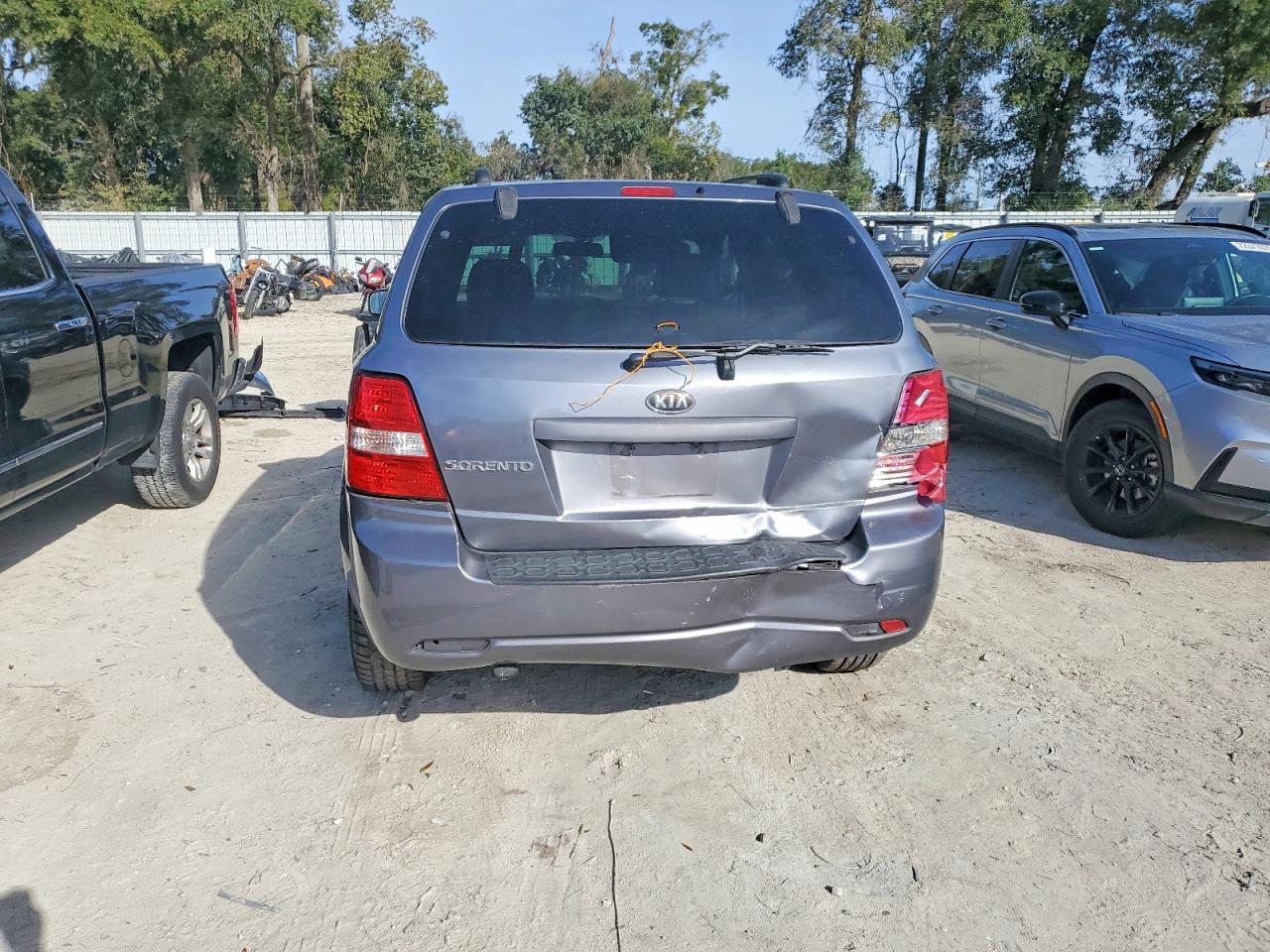 2009 KIA SORENTO LX photo 6