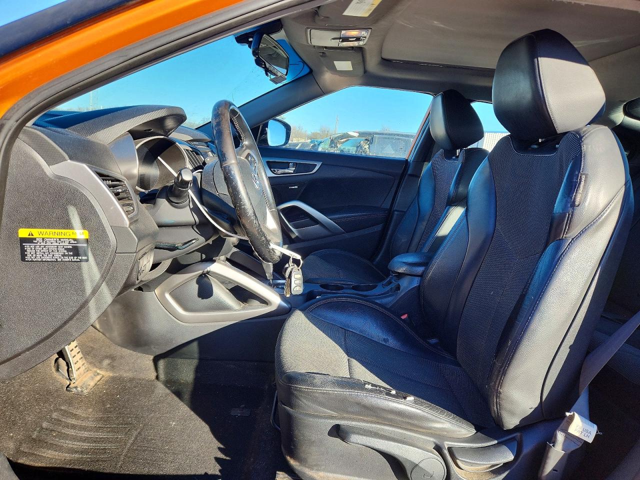 2013 HYUNDAI VELOSTER photo 7