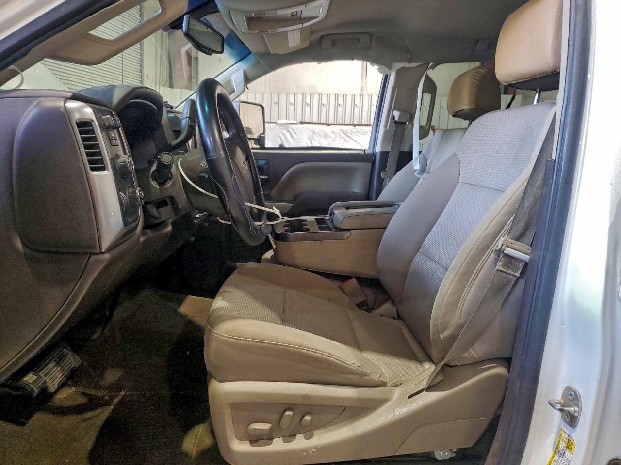 2015 CHEVROLET SILVERADO K2500 HEAVY DUTY LT photo 19