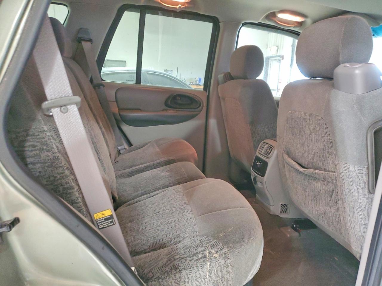 2003 CHEVROLET TRAILBLAZER photo 11