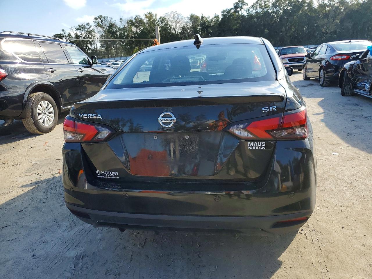 2020 NISSAN VERSA SR photo 6
