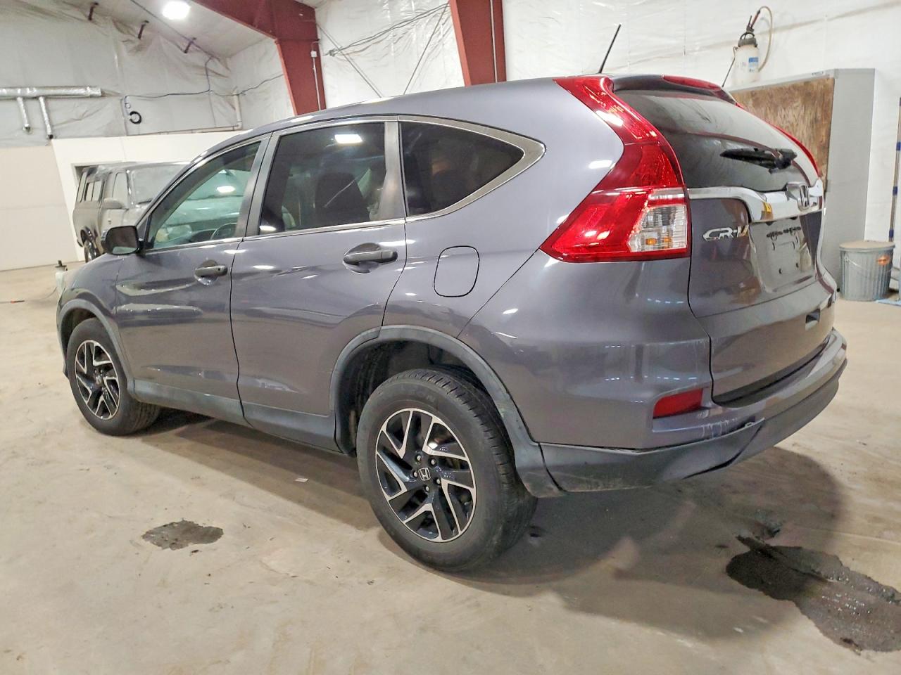 2016 HONDA CR-V SE photo 2
