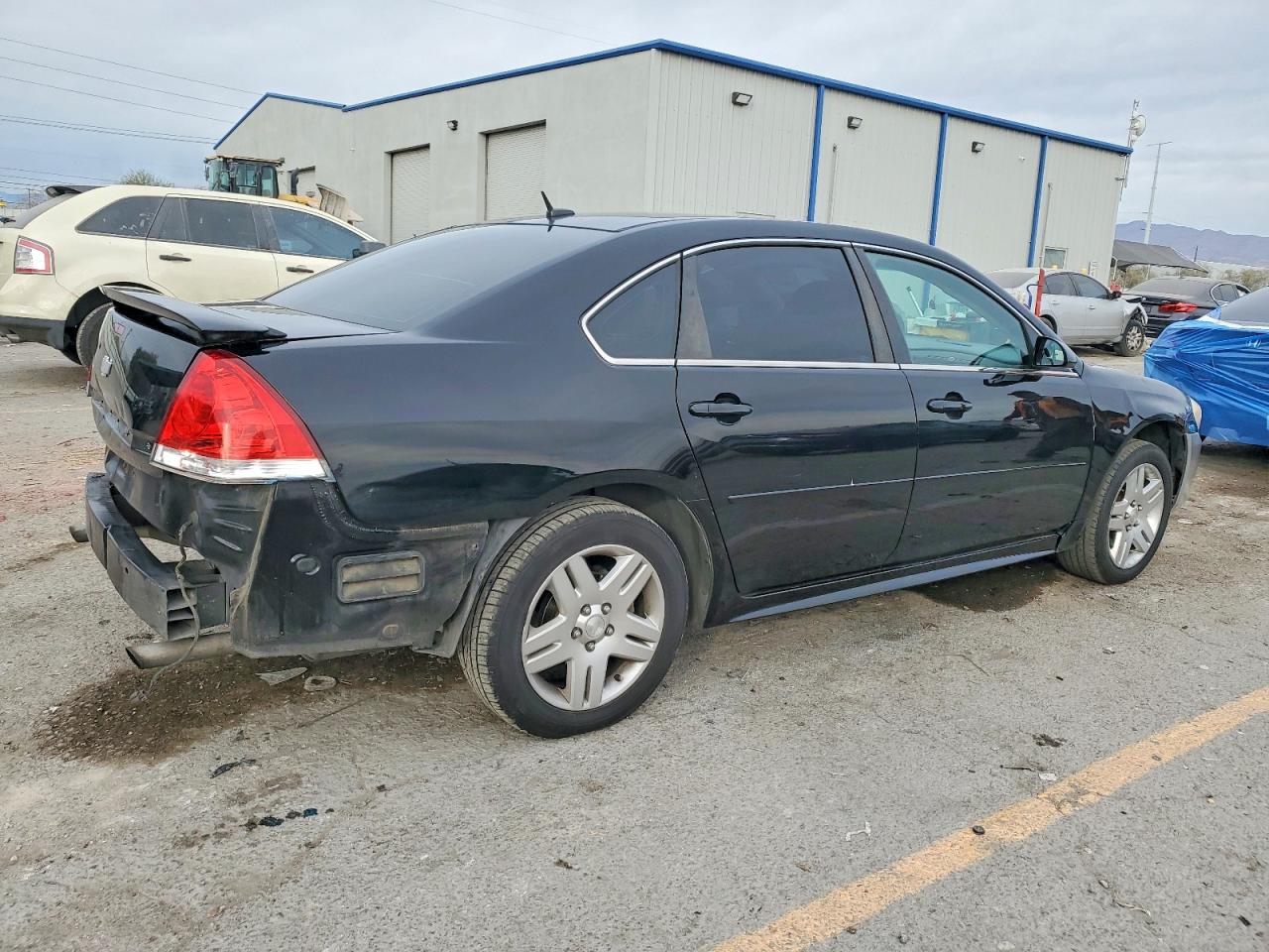 2013 CHEVROLET IMPALA LT photo 5