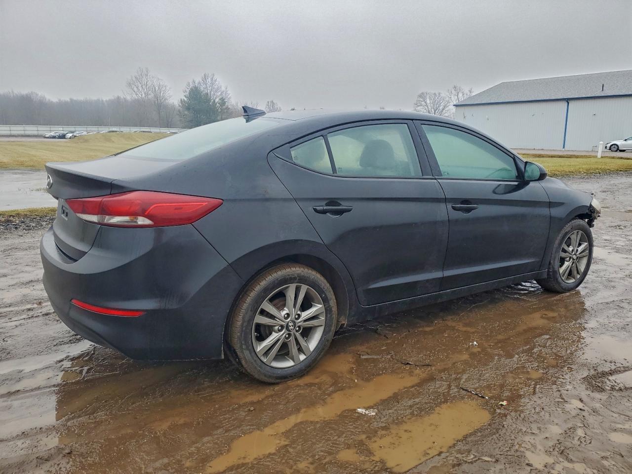 2017 HYUNDAI ELANTRA SE photo 3