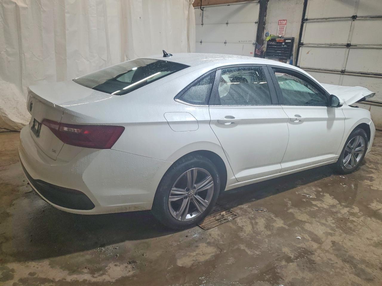 2023 VOLKSWAGEN JETTA SE photo 5