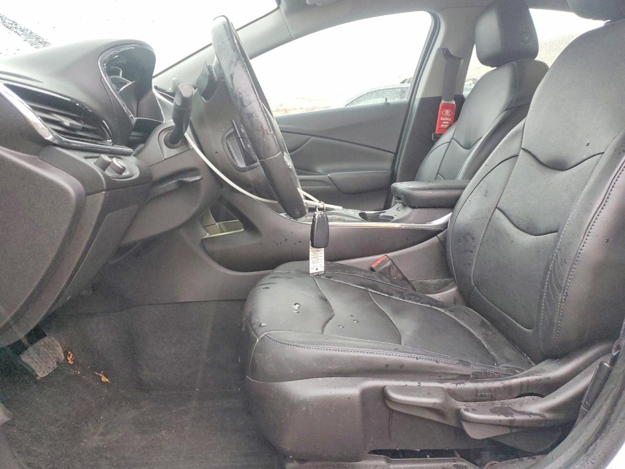 2017 CHEVROLET VOLT PREMIER photo 7