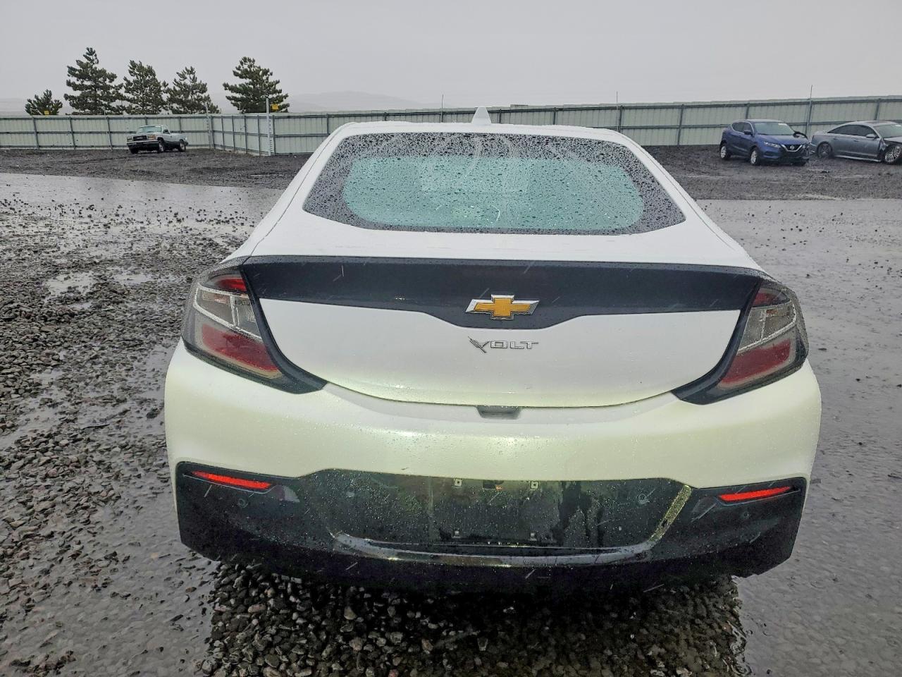 2017 CHEVROLET VOLT PREMIER photo 6