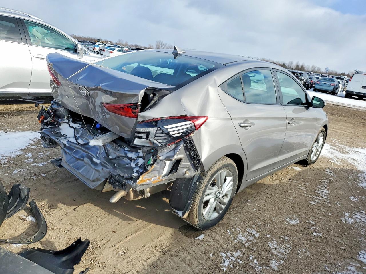 2020 HYUNDAI ELANTRA SEL photo 3