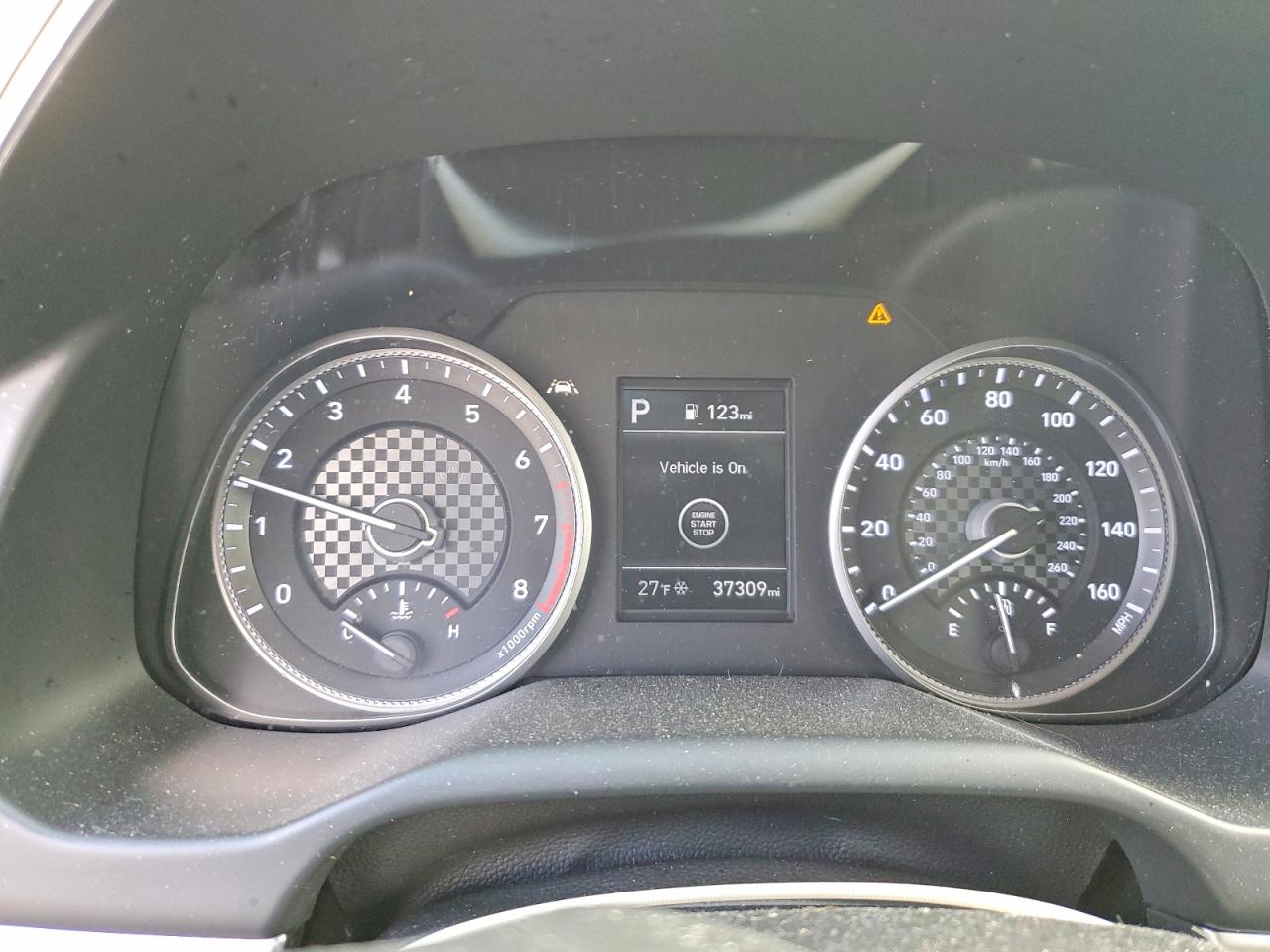 2020 HYUNDAI ELANTRA SEL photo 9