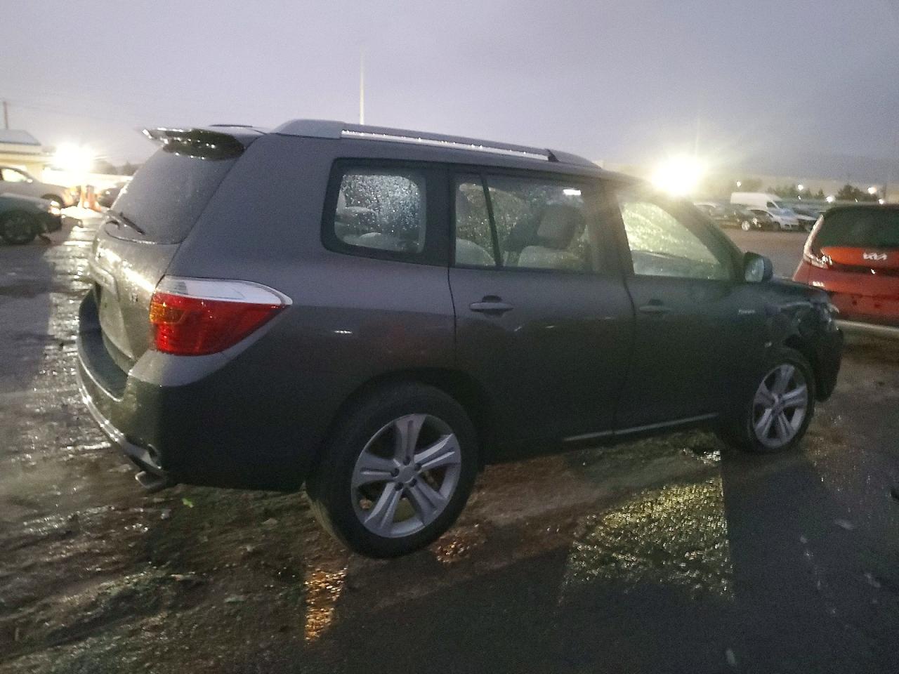 2008 TOYOTA HIGHLANDER SPORT photo 3