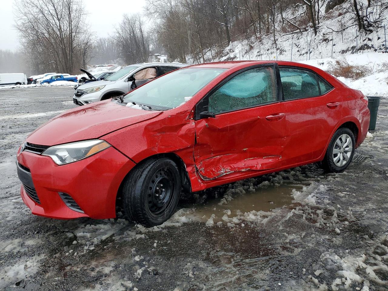 2015 TOYOTA COROLLA
