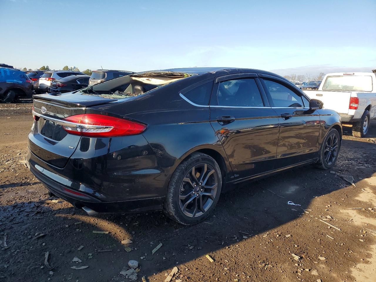 2018 FORD FUSION SE photo 3