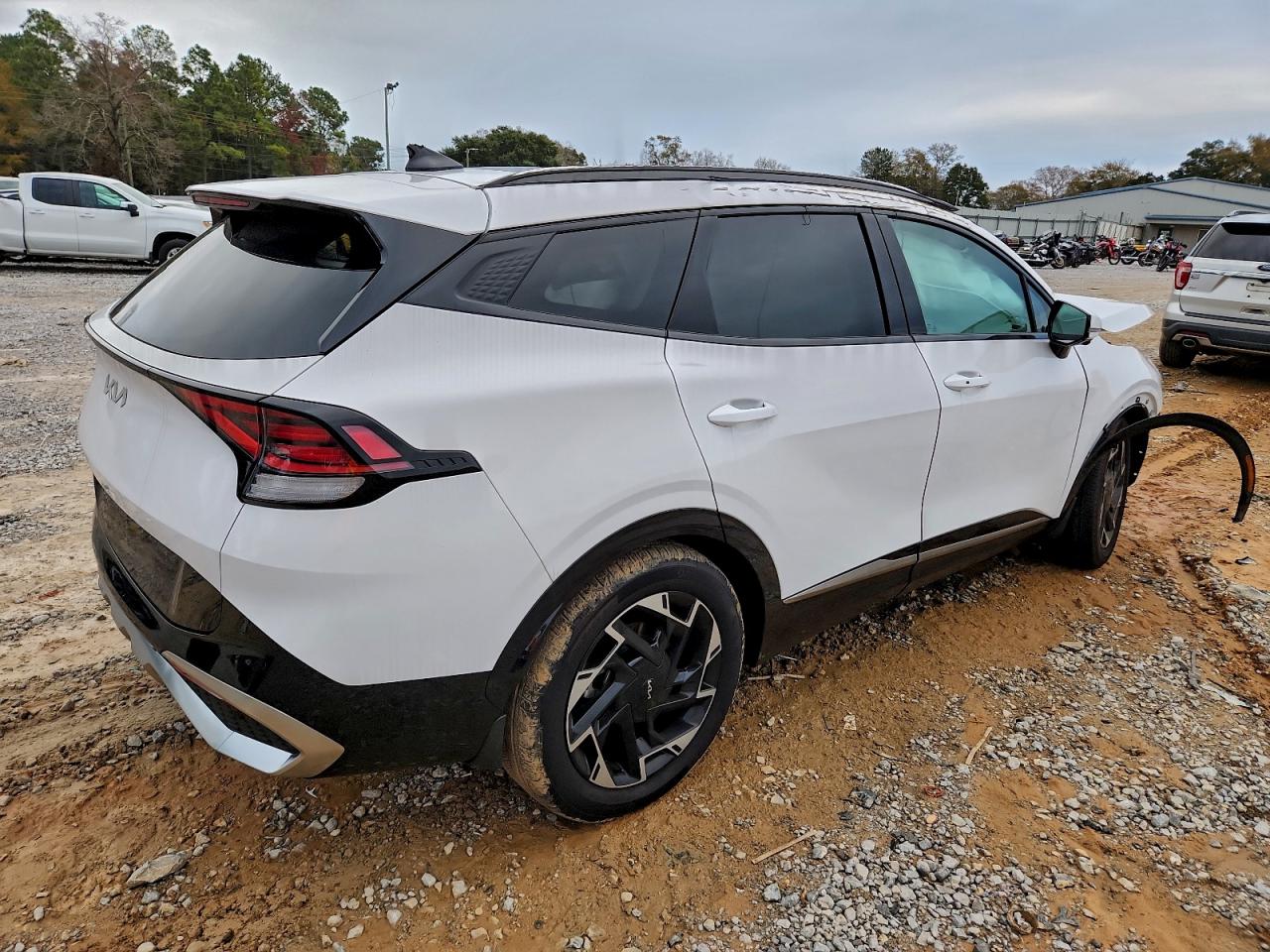 2025 KIA SPORTAGE SX PRESTIGE photo 3