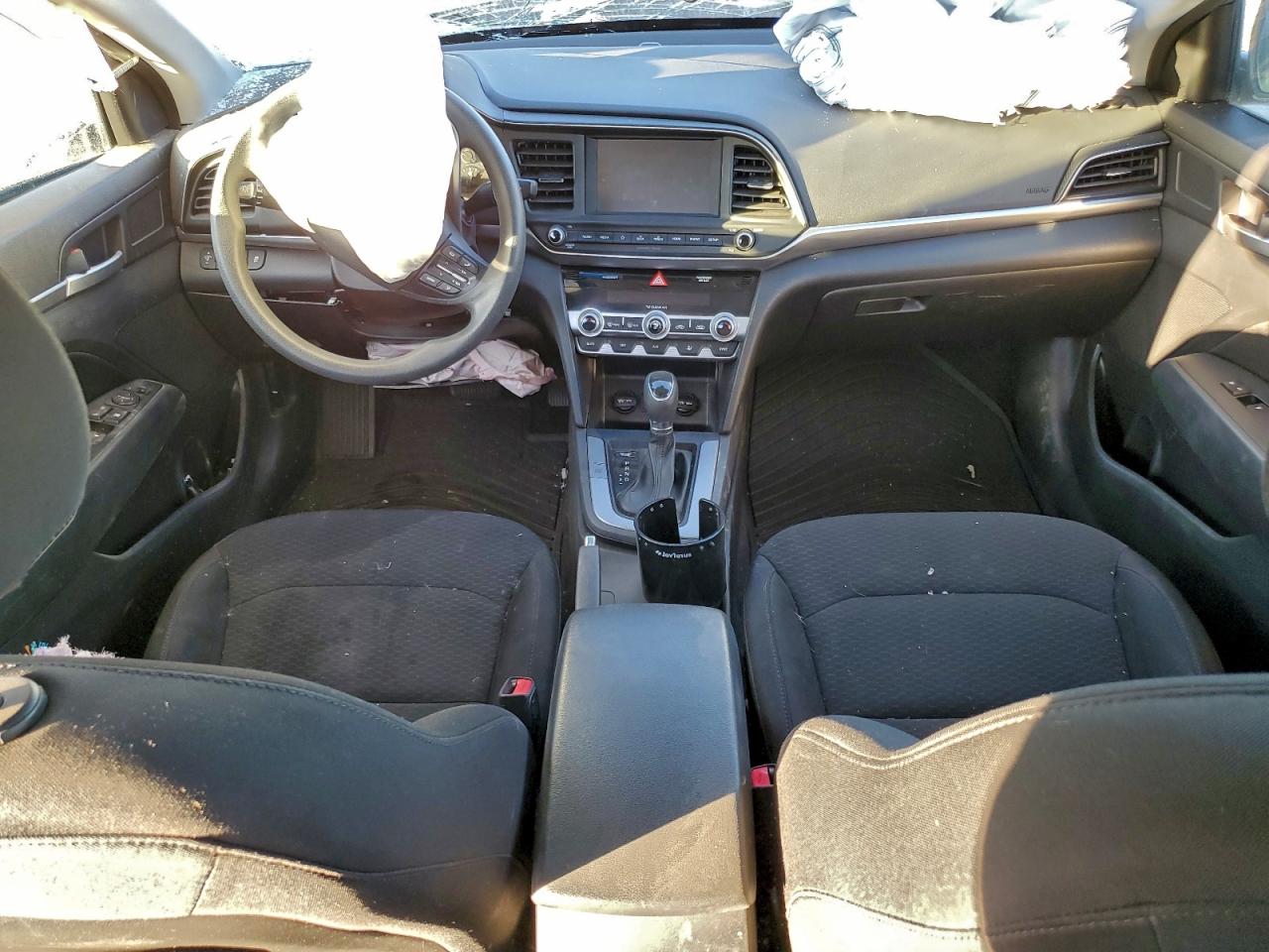 2020 HYUNDAI ELANTRA SEL photo 8
