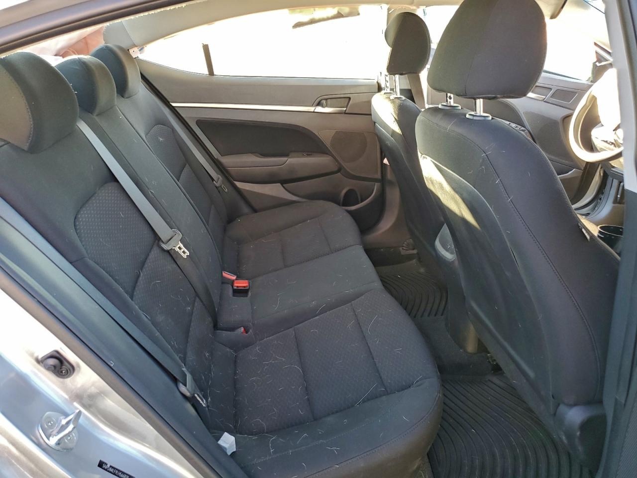 2020 HYUNDAI ELANTRA SEL photo 10