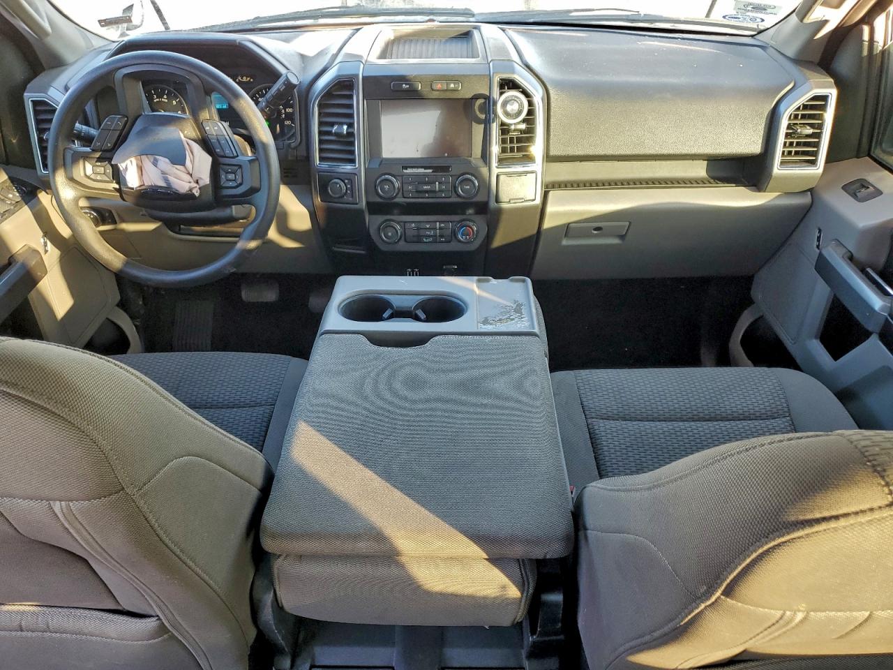 2019 FORD F150 SUPERCREW photo 8