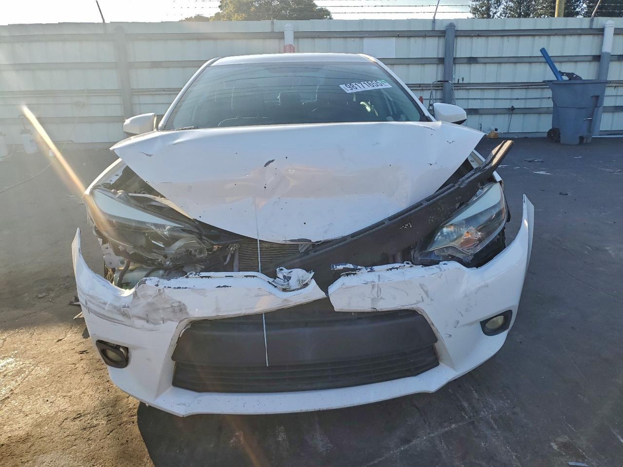 2014 TOYOTA COROLLA L photo 13
