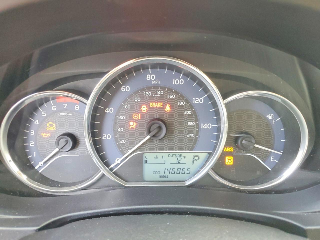 2014 TOYOTA COROLLA L photo 25