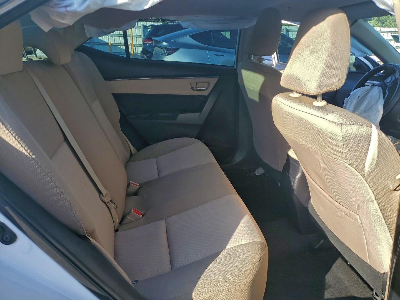 2014 TOYOTA COROLLA L photo 28