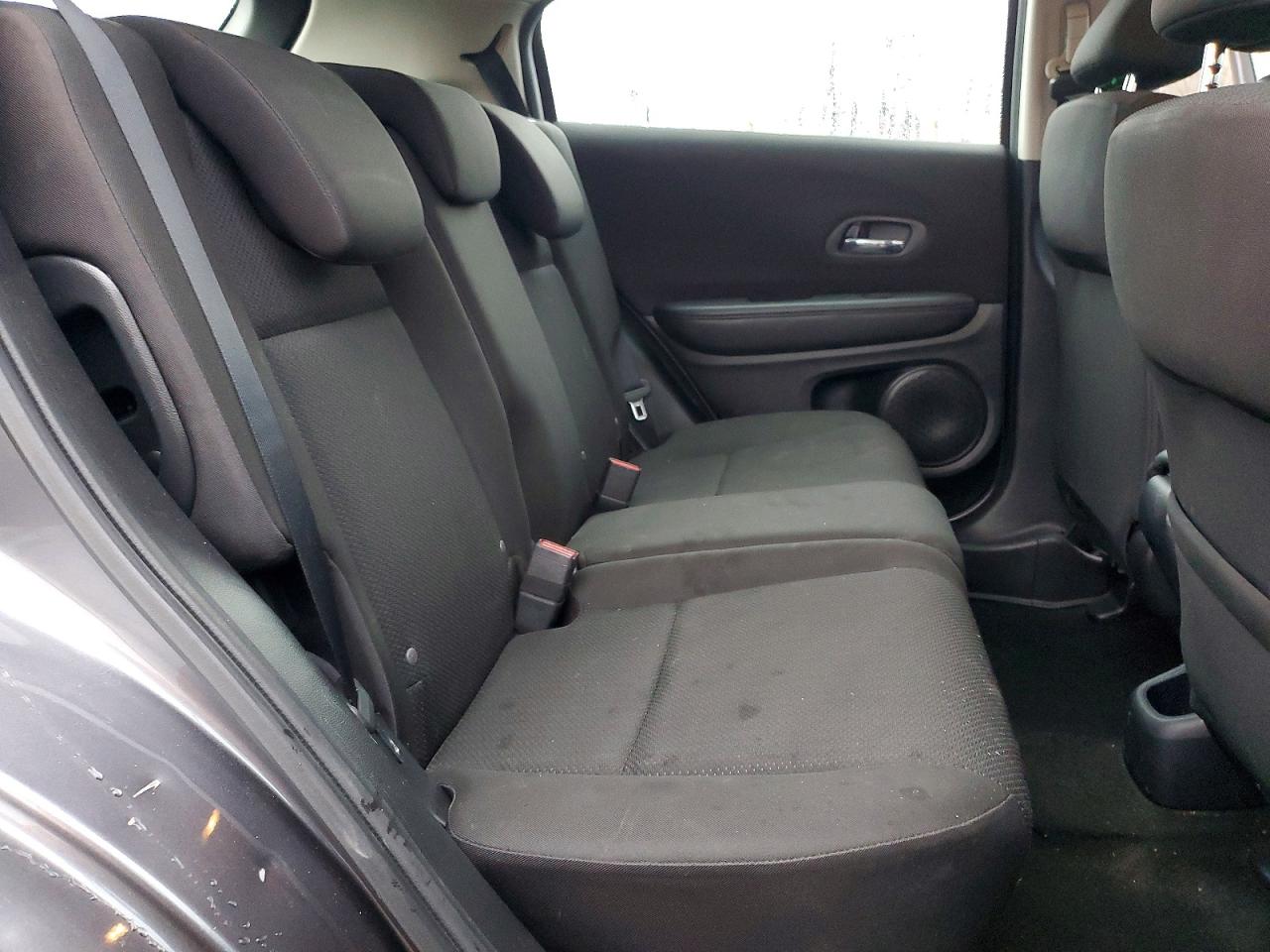 2016 HONDA HR-V LX photo 11