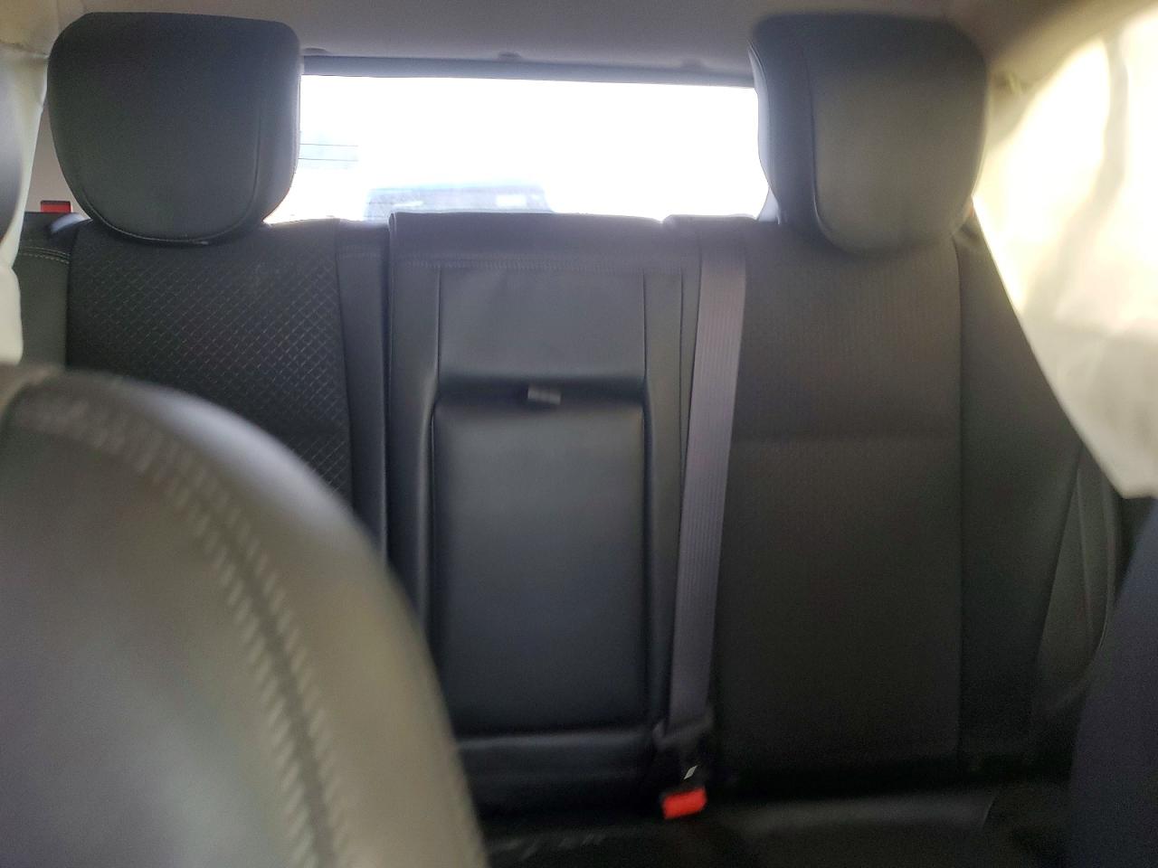 2019 BUICK ENCORE PREFERRED photo 10