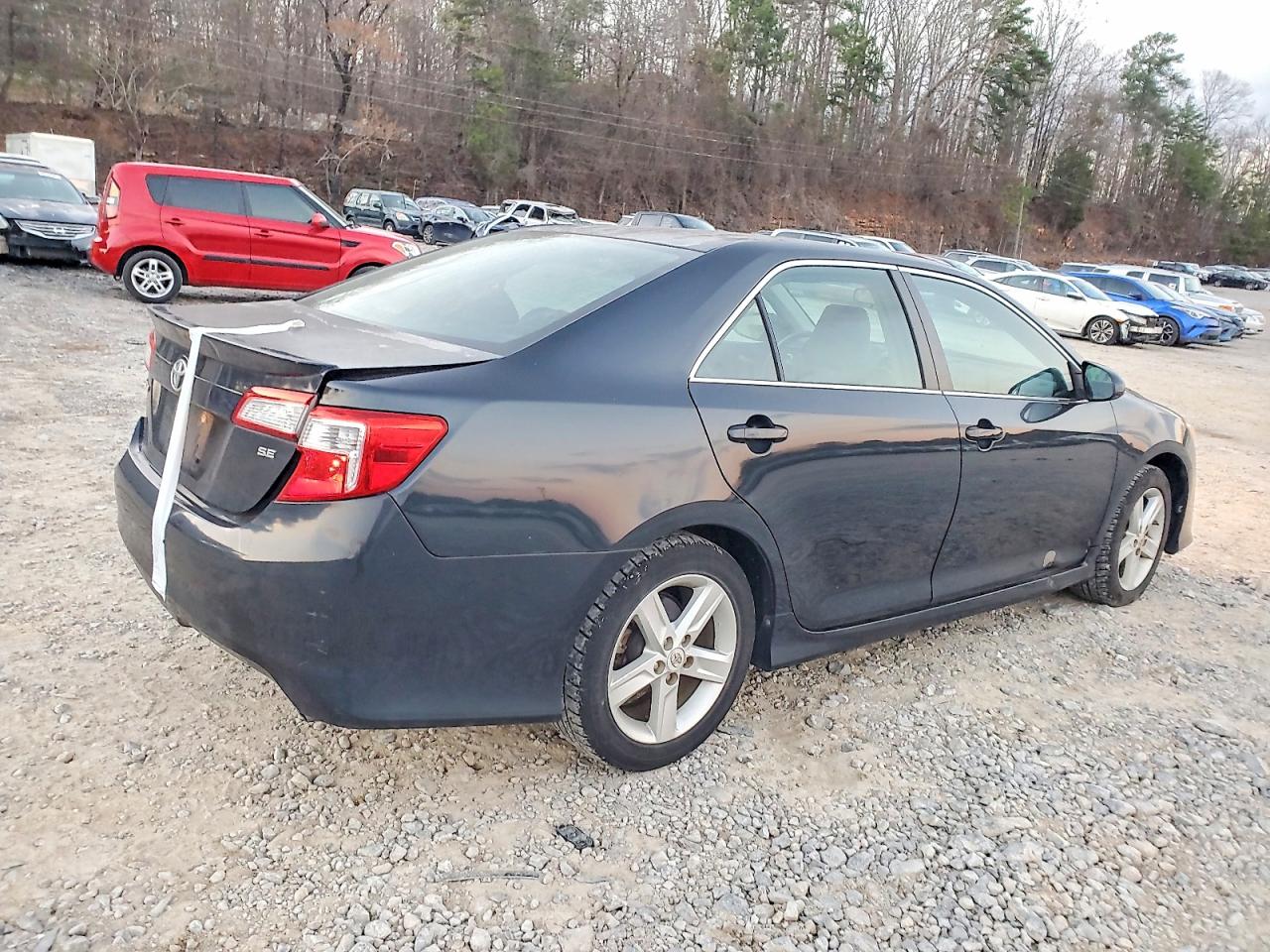 2012 TOYOTA CAMRY BASE photo 3