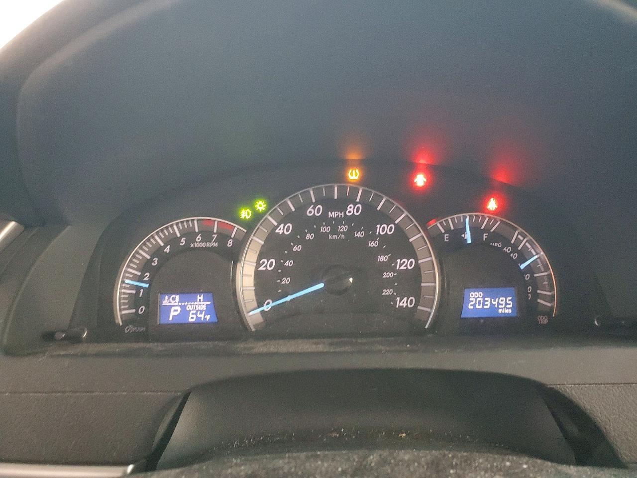 2012 TOYOTA CAMRY BASE photo 9