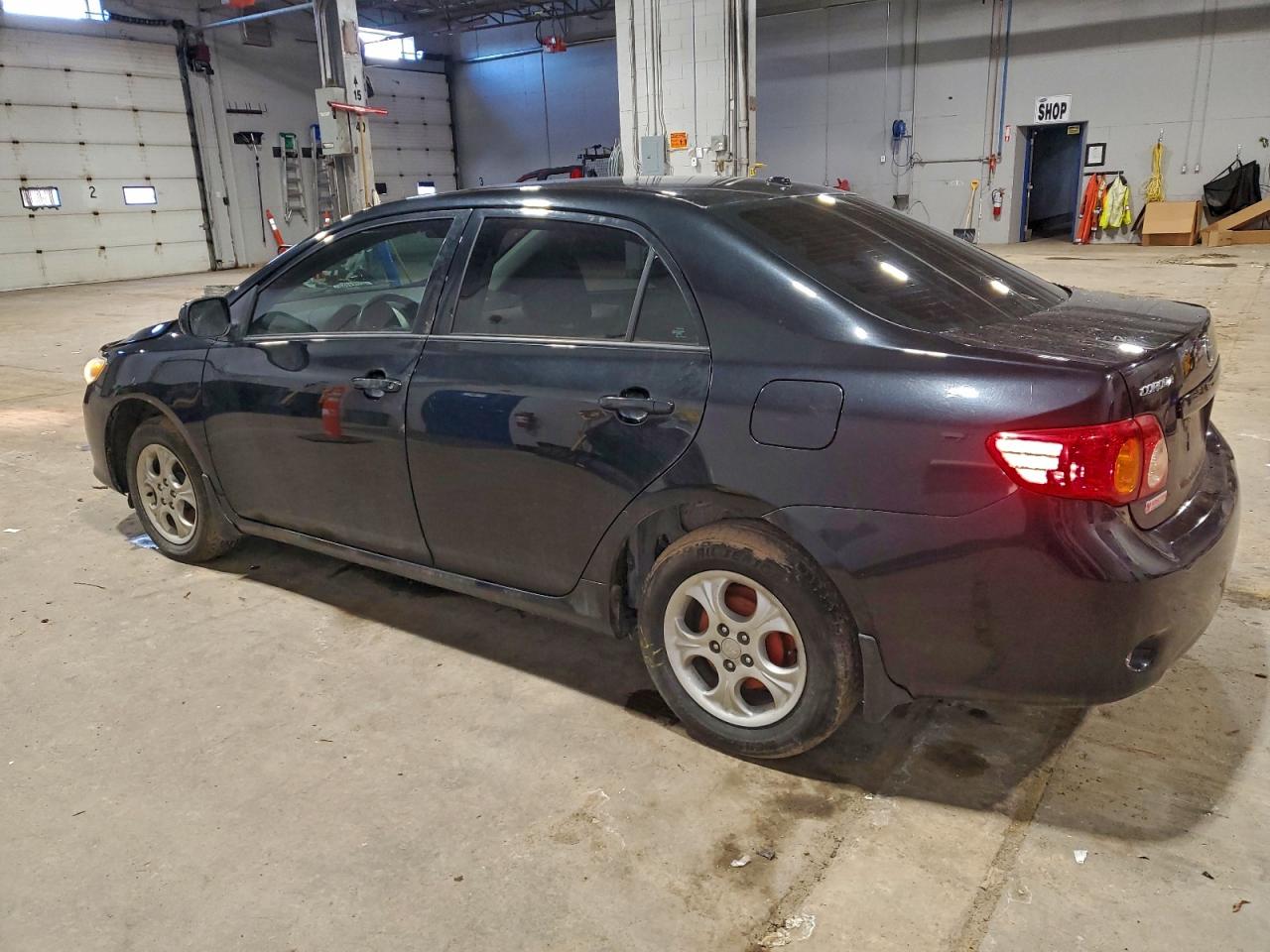 2009 TOYOTA COROLLA BASE photo 2