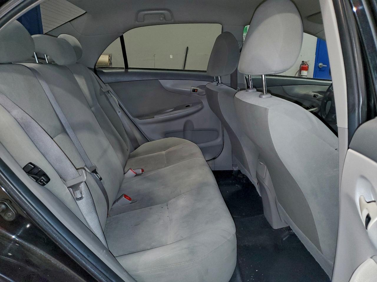 2009 TOYOTA COROLLA BASE photo 10
