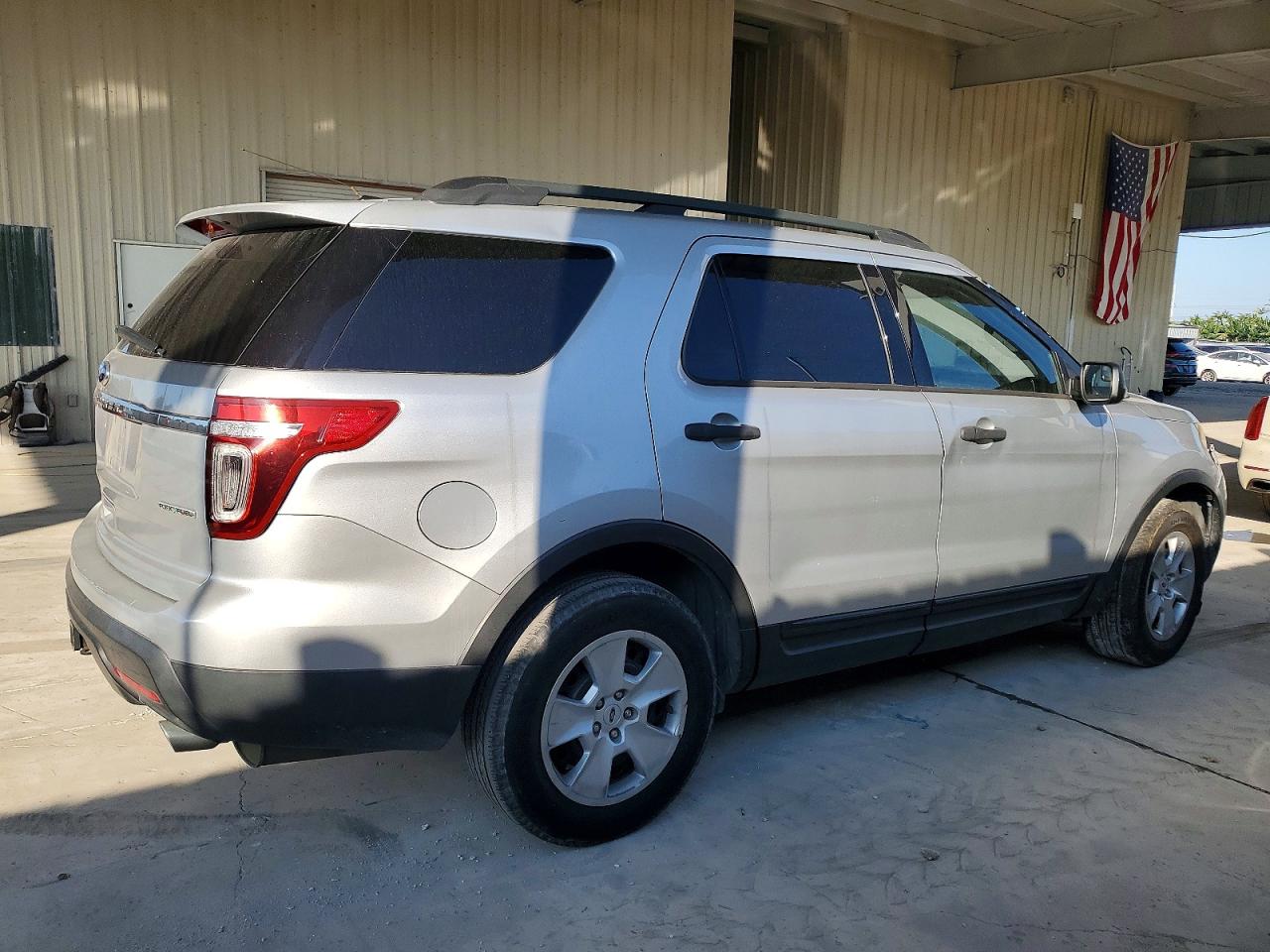 2014 FORD EXPLORER photo 3
