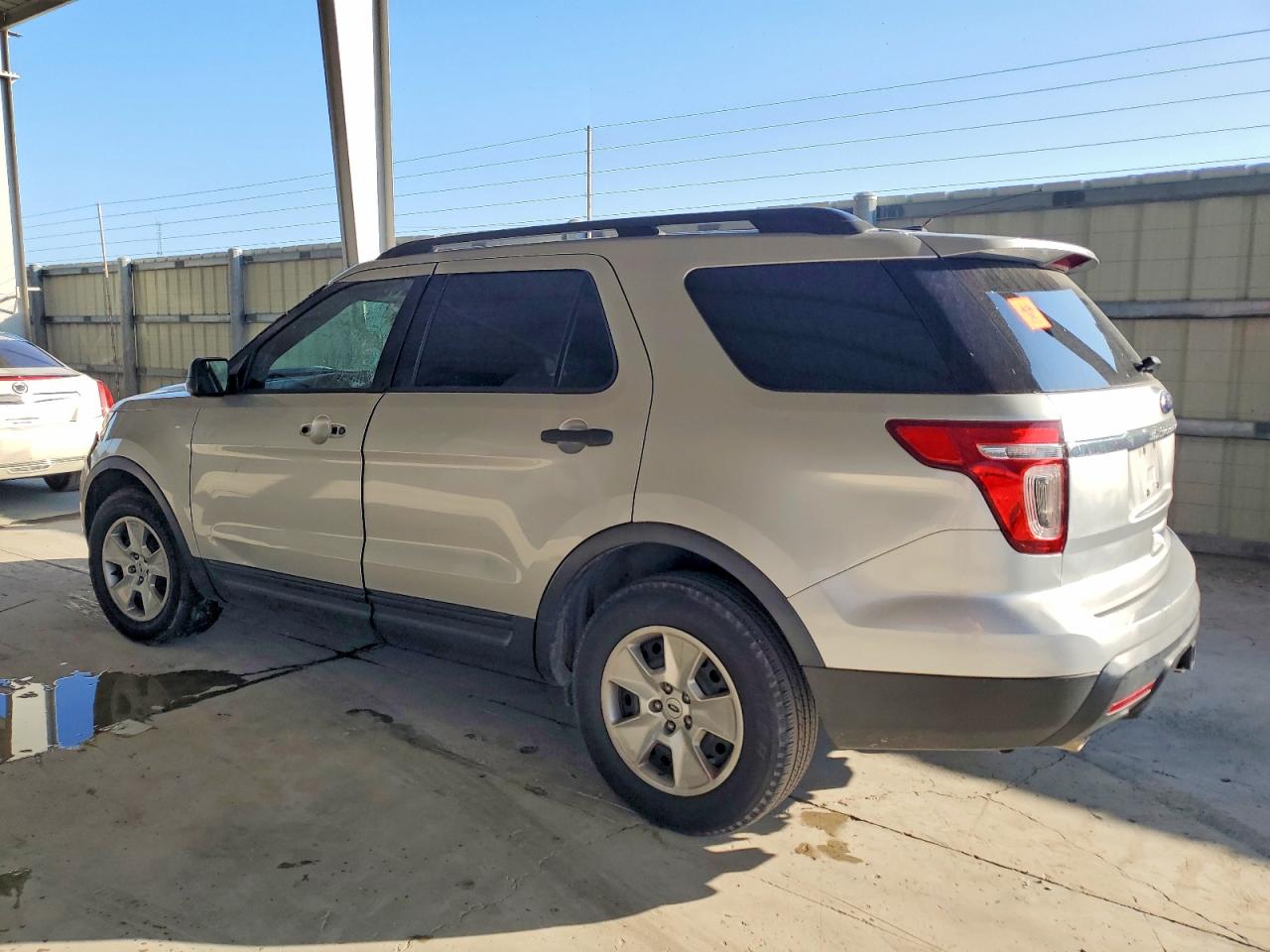 2014 FORD EXPLORER photo 2