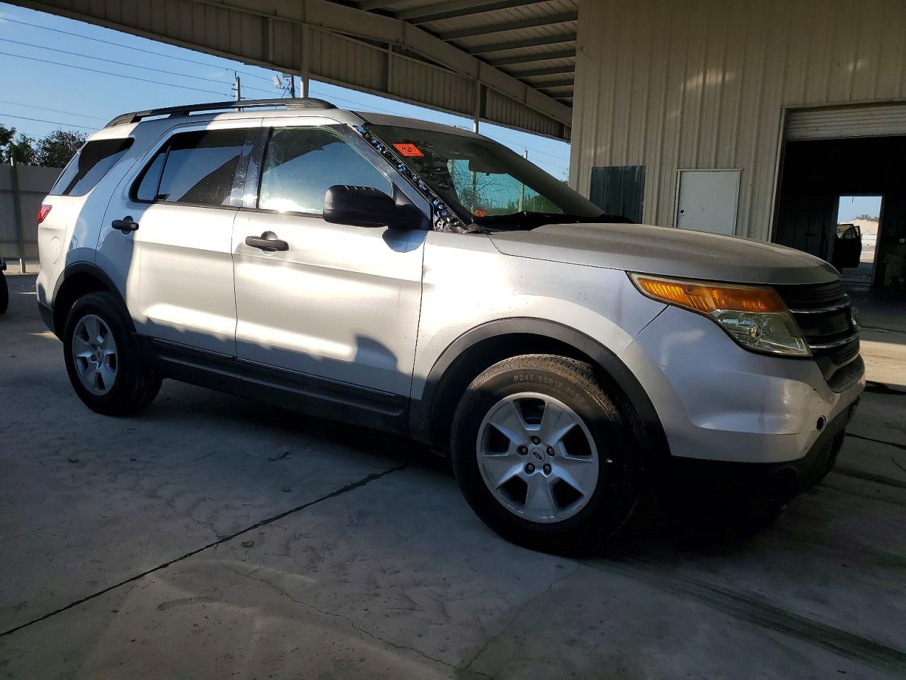 2014 FORD EXPLORER photo 4