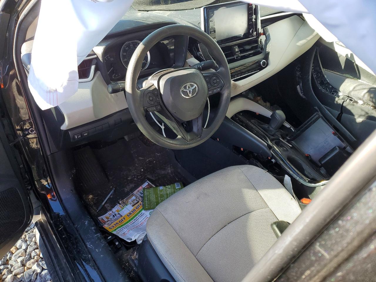 2020 TOYOTA COROLLA LE photo 8