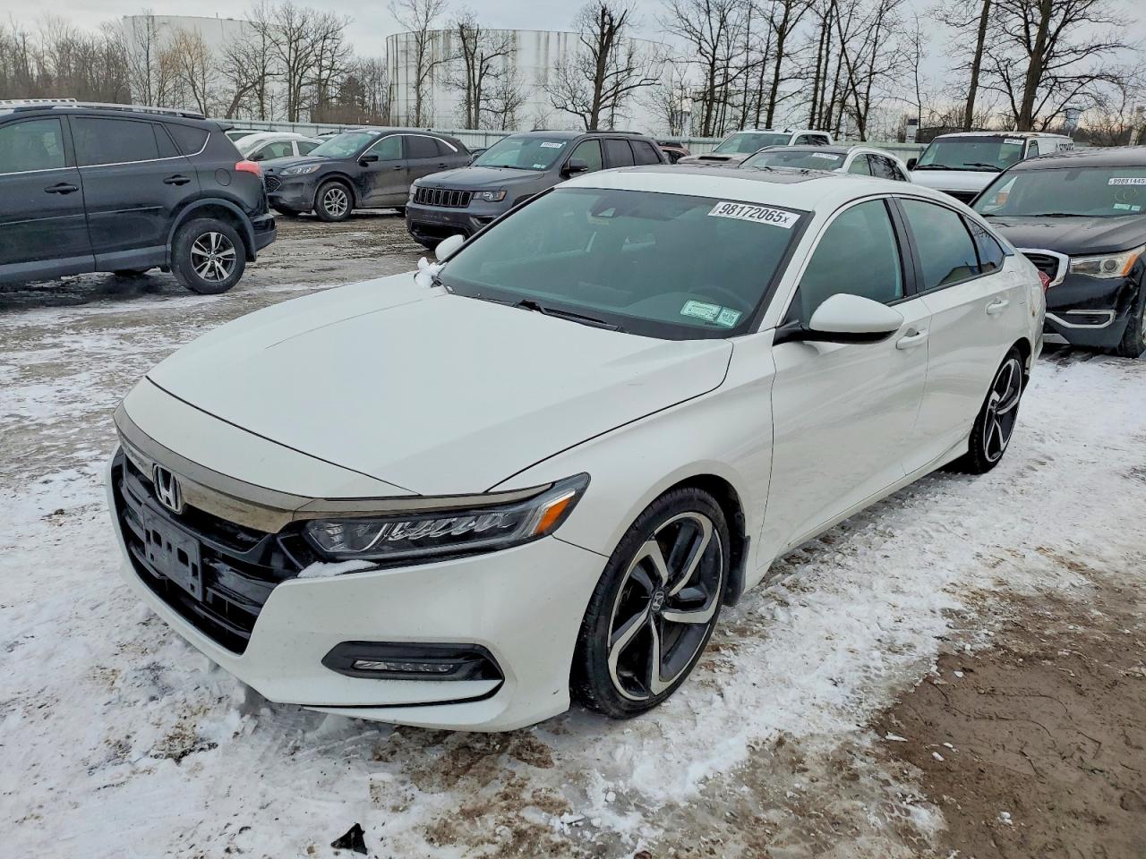 2018 HONDA ACCORD SPORT photo 2