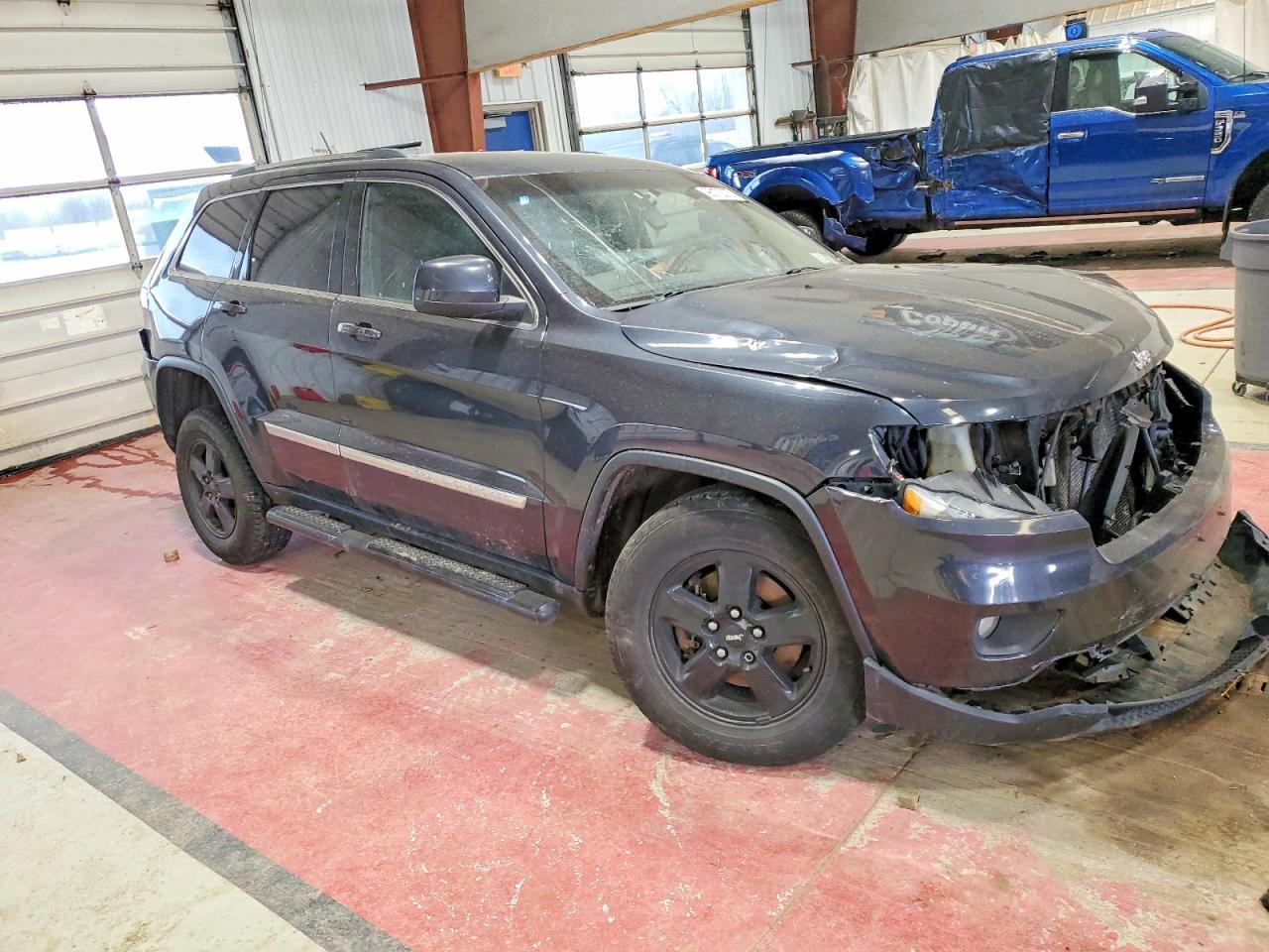 2012 JEEP GRAND CHEROKEE LAREDO photo 4