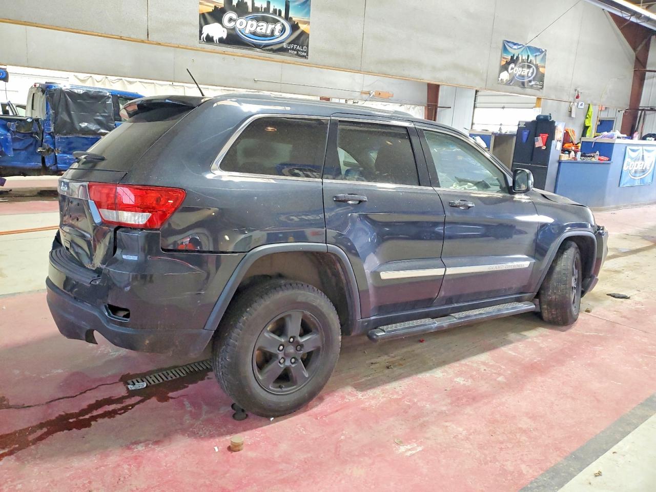 2012 JEEP GRAND CHEROKEE LAREDO photo 3