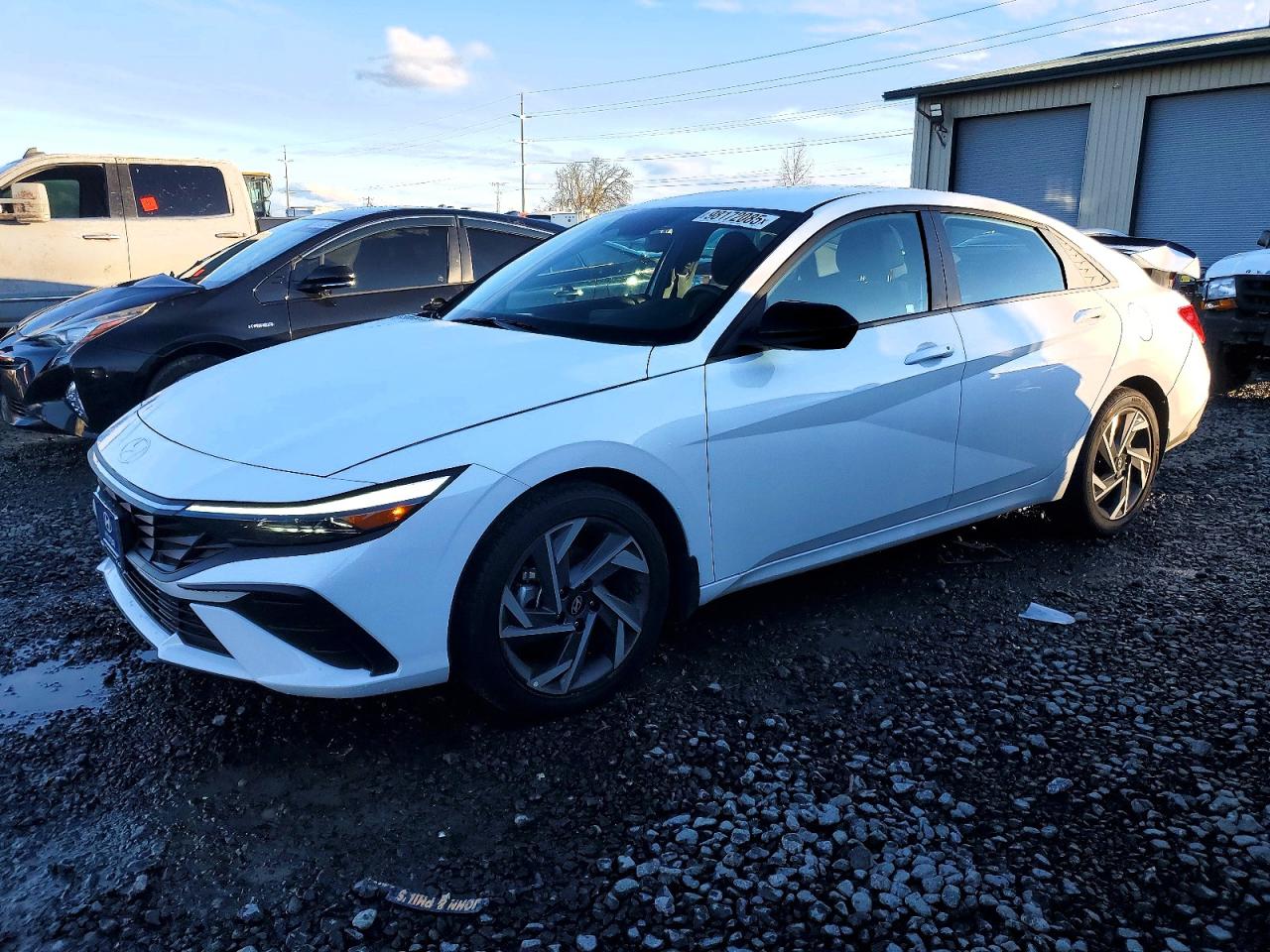 2025 HYUNDAI ELANTRA