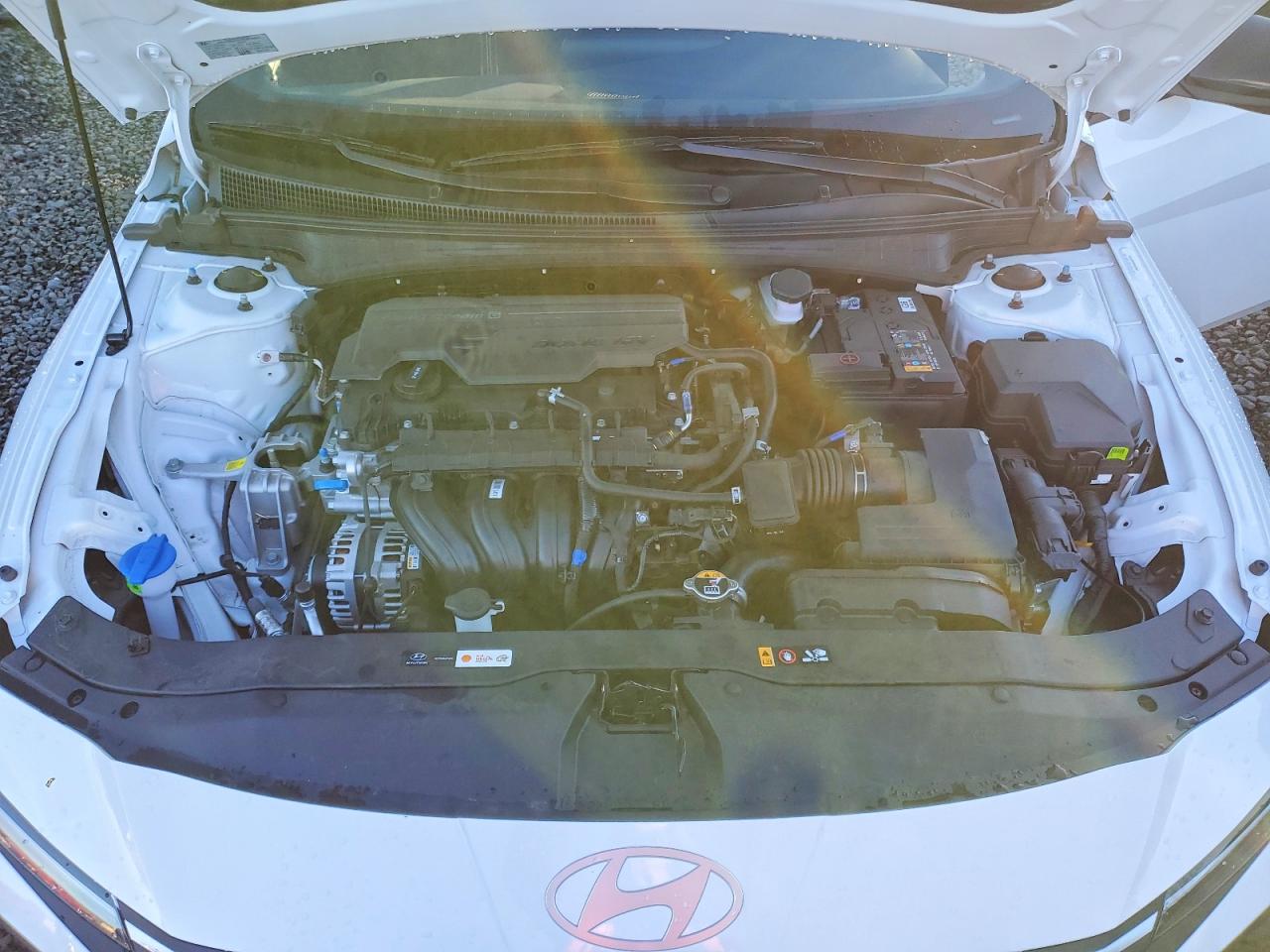 2025 HYUNDAI ELANTRA SEL SPORT photo 11