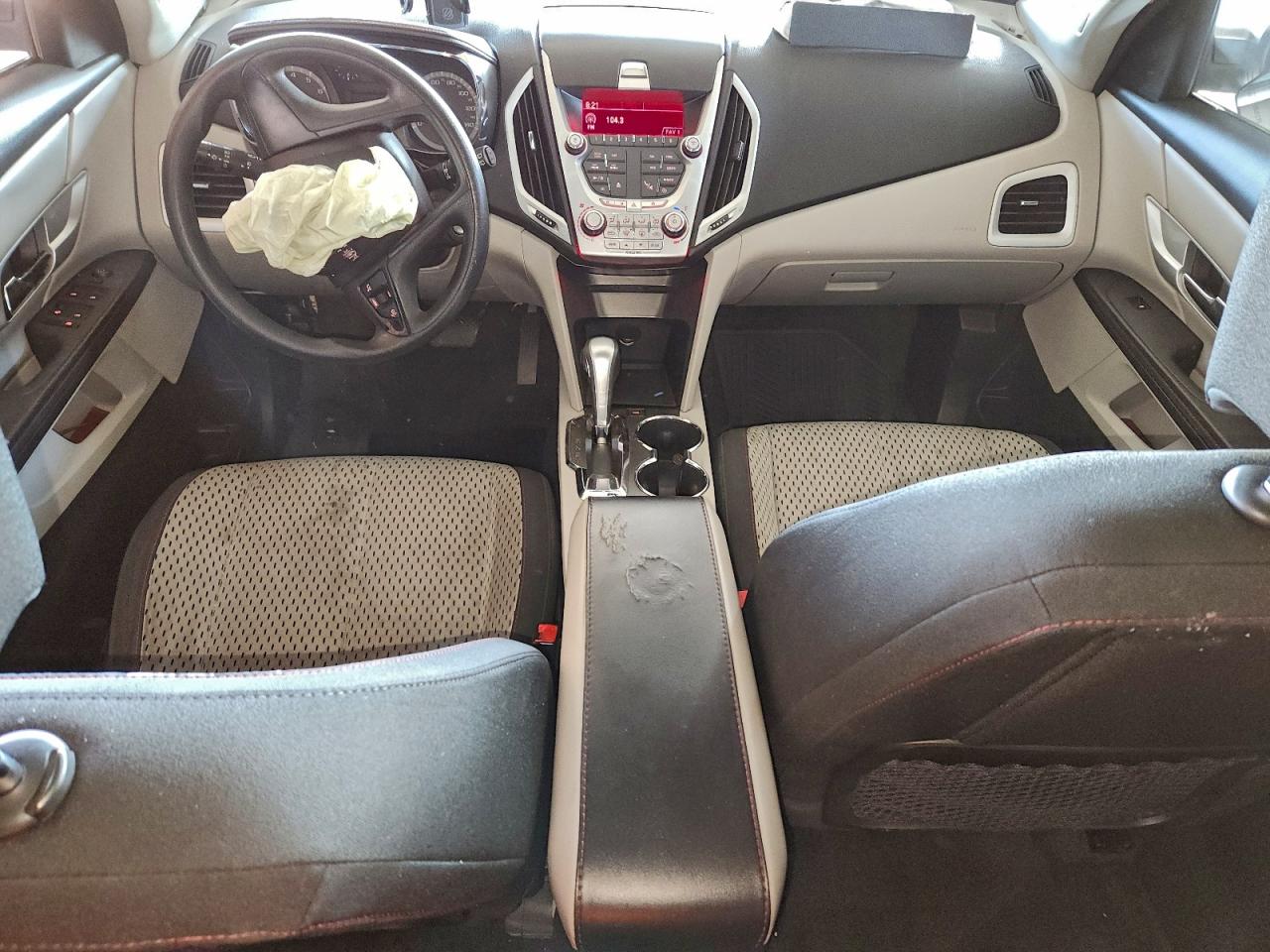 2011 GMC TERRAIN SLE photo 15