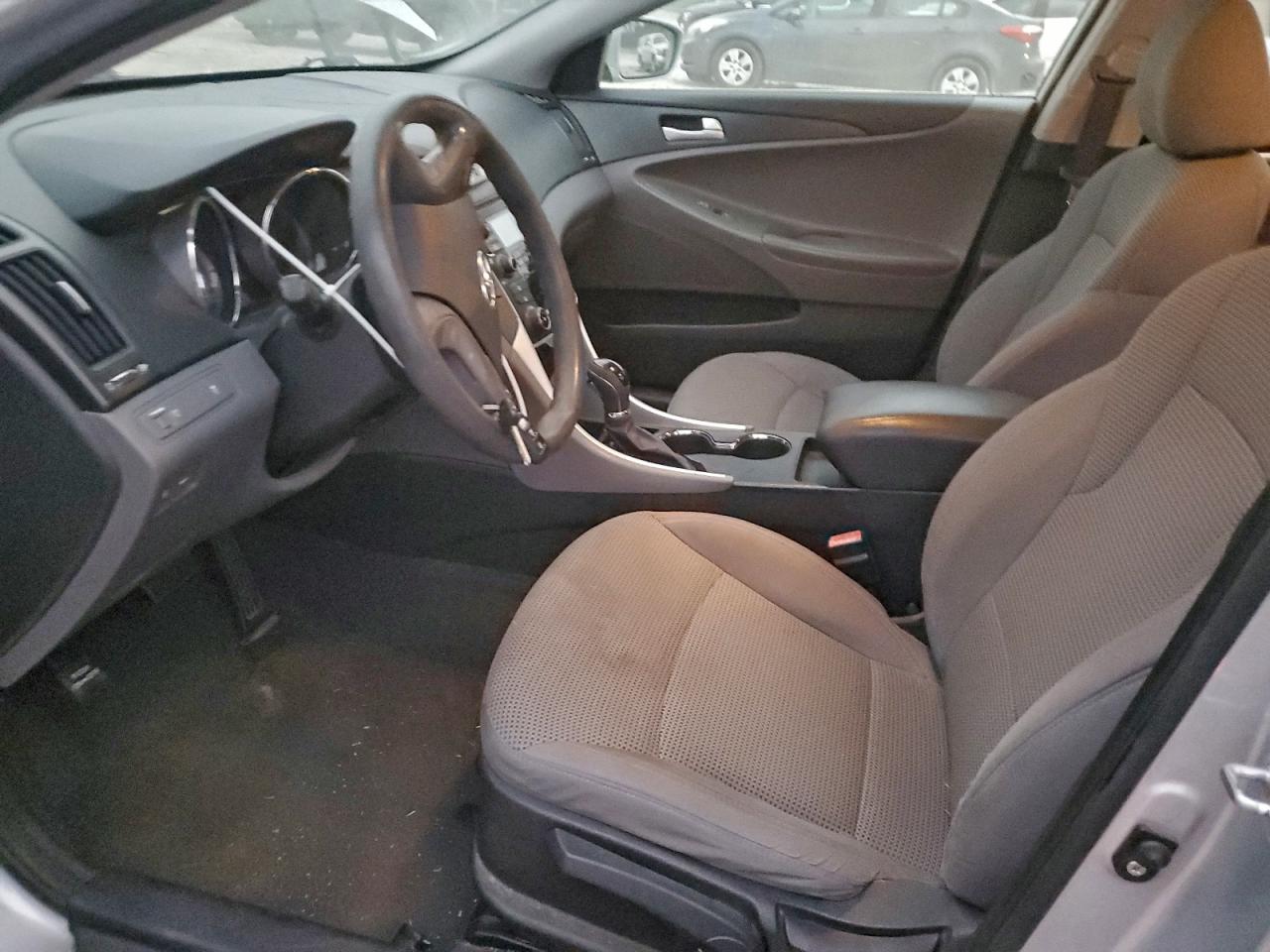 2011 HYUNDAI SONATA GLS photo 7