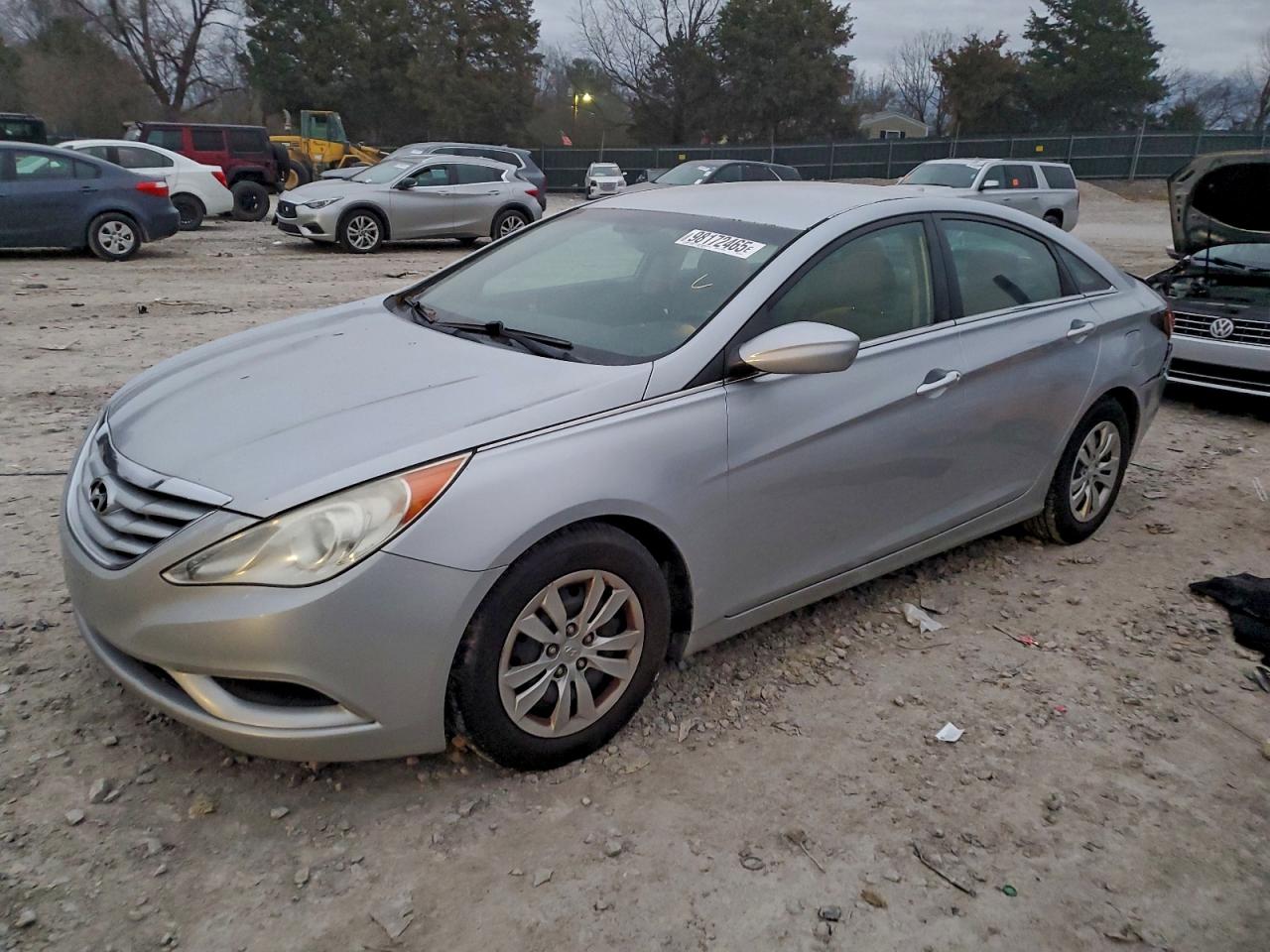 2011 HYUNDAI SONATA