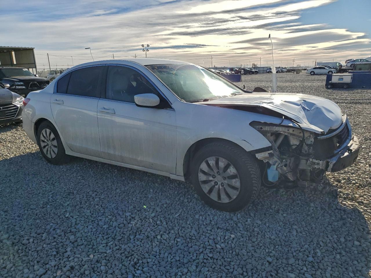 2009 HONDA ACCORD LX photo 4