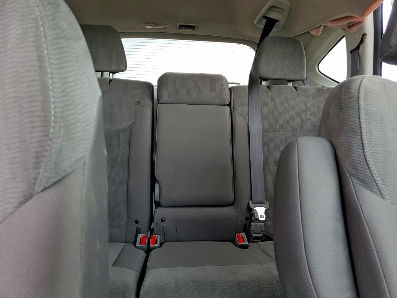 2014 HONDA CR-V LX photo 10