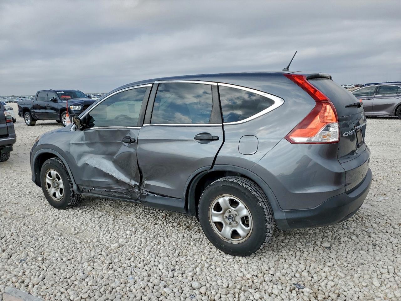 2014 HONDA CR-V LX photo 2
