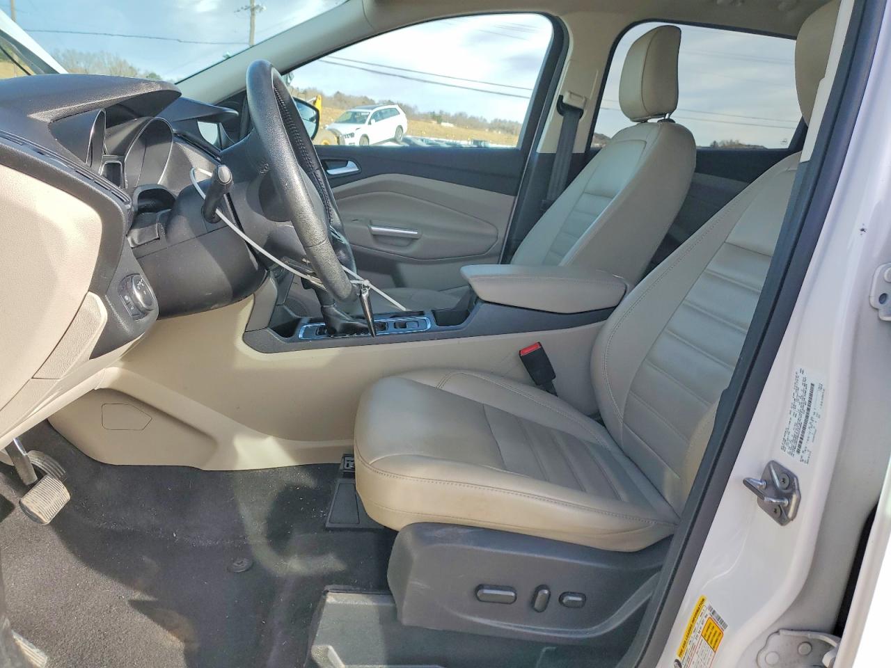 2019 FORD ESCAPE SEL photo 7
