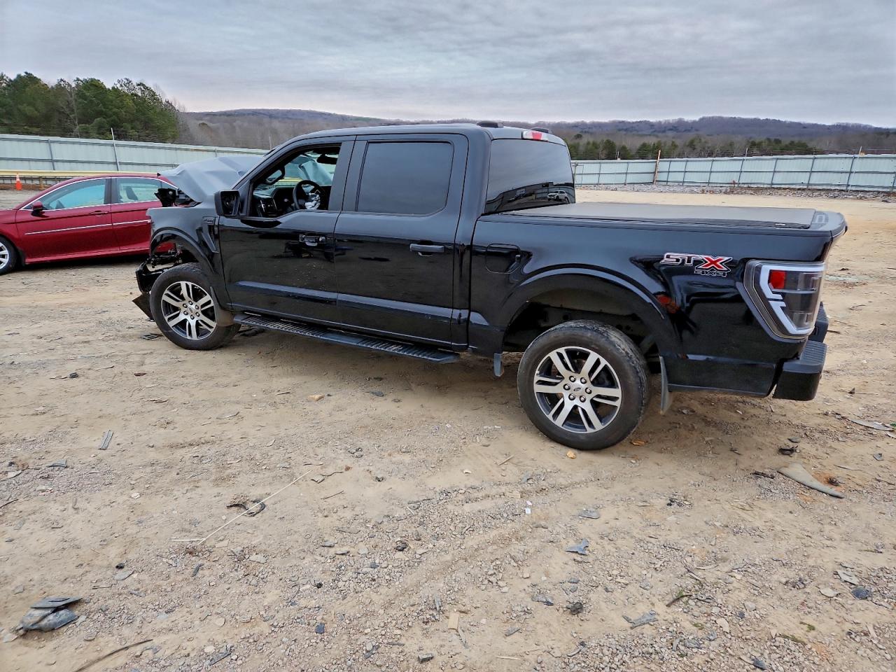 2023 FORD F150 SUPERCREW photo 2